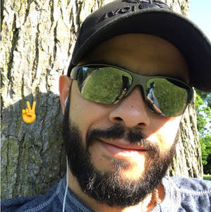 Meet your Posher, Juan eduardo